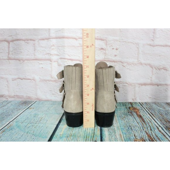 Dolce Vita Tae  Tan Suede Side  Zipper Heeled Ankle Booties Size 7 M - Picture 6 of 9